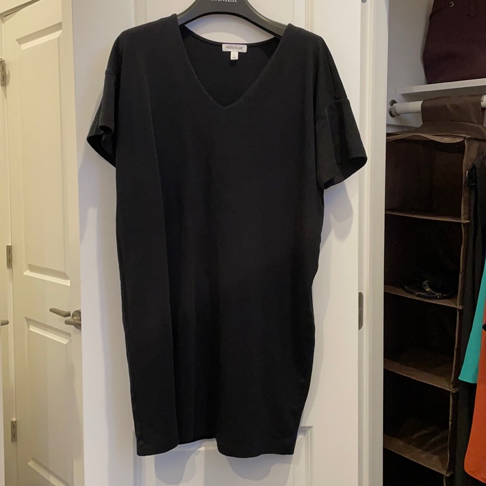 Black tunic shift dress